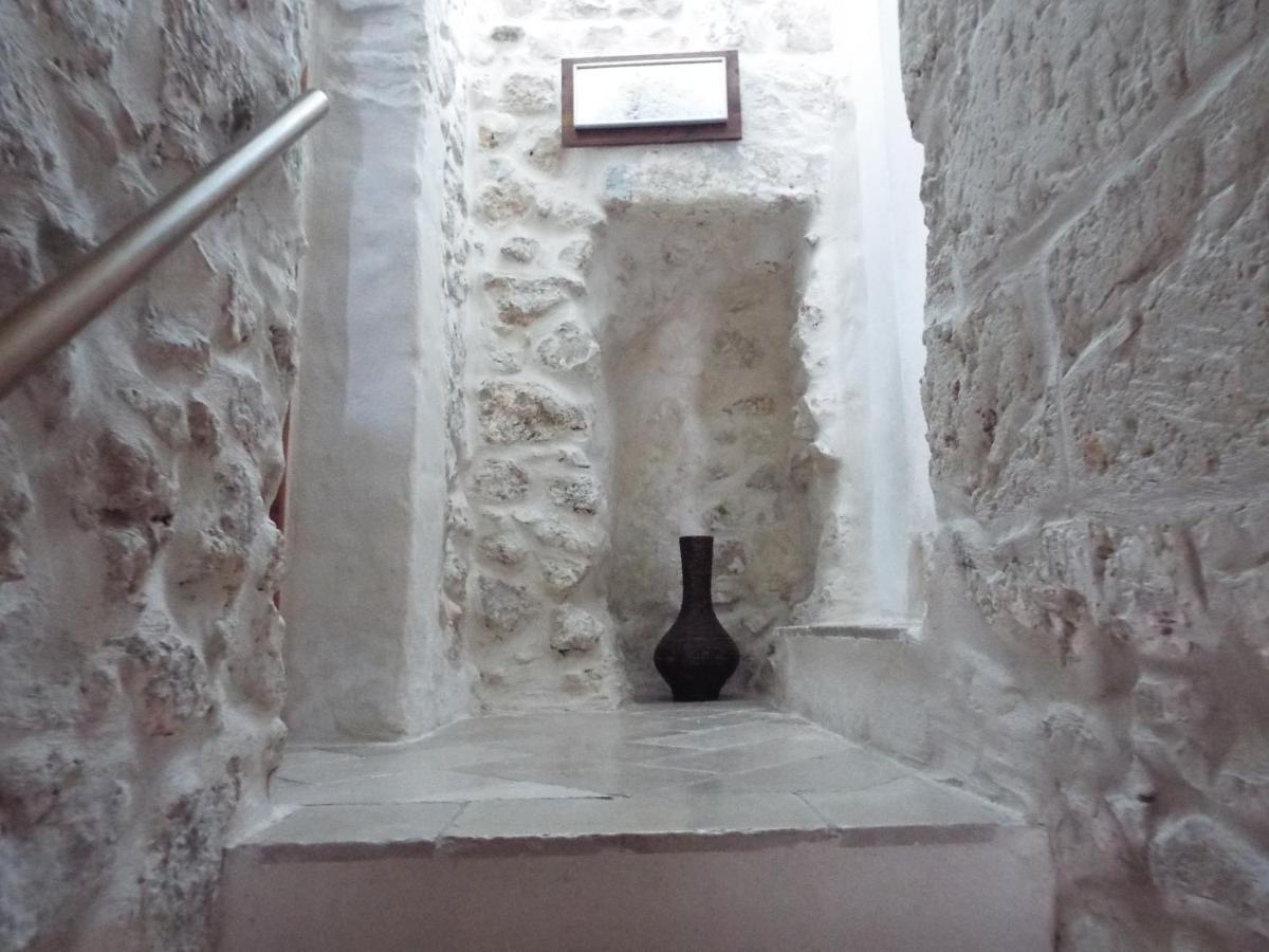 Elda Guest House Ostuni Bagian luar foto